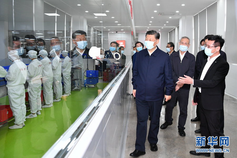 习近平在广西考察时强调 解放思想深化改革凝心聚力担当实干 建设新时代中国特色社会主义壮美广西