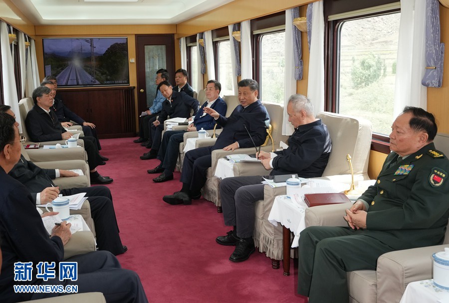 习近平在西藏考察时强调 全面贯彻新时代党的治藏方略 谱写雪域高原长治久安和高质量发展新篇章