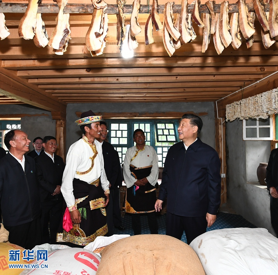 习近平在西藏考察时强调 全面贯彻新时代党的治藏方略 谱写雪域高原长治久安和高质量发展新篇章