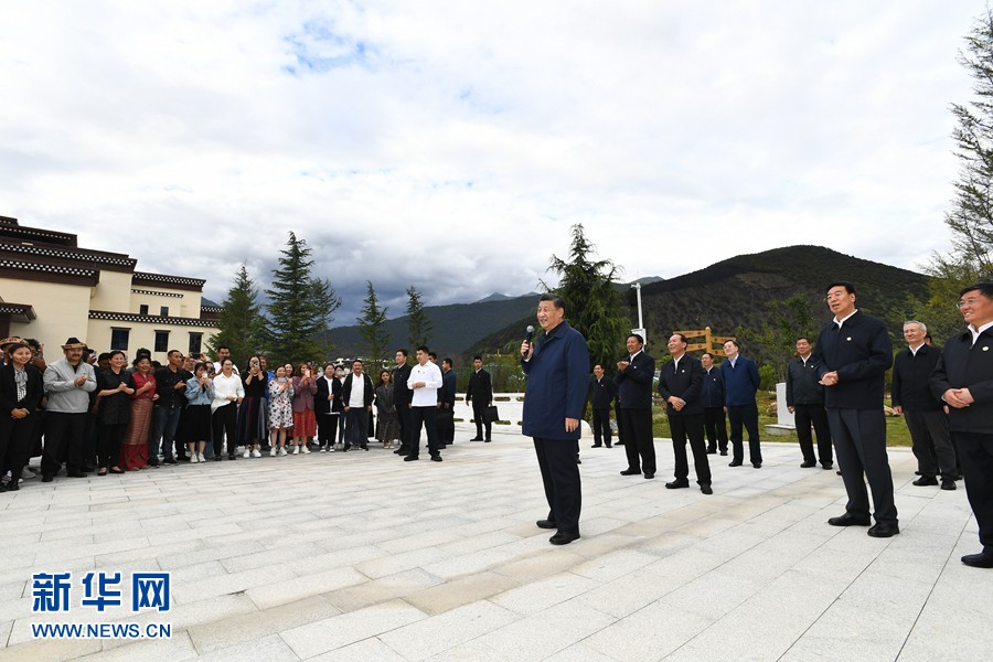习近平在西藏考察时强调 全面贯彻新时代党的治藏方略 谱写雪域高原长治久安和高质量发展新篇章