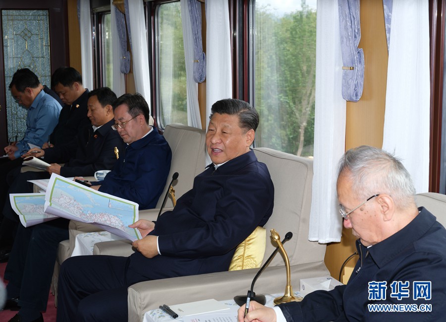 习近平在西藏考察时强调 全面贯彻新时代党的治藏方略 谱写雪域高原长治久安和高质量发展新篇章