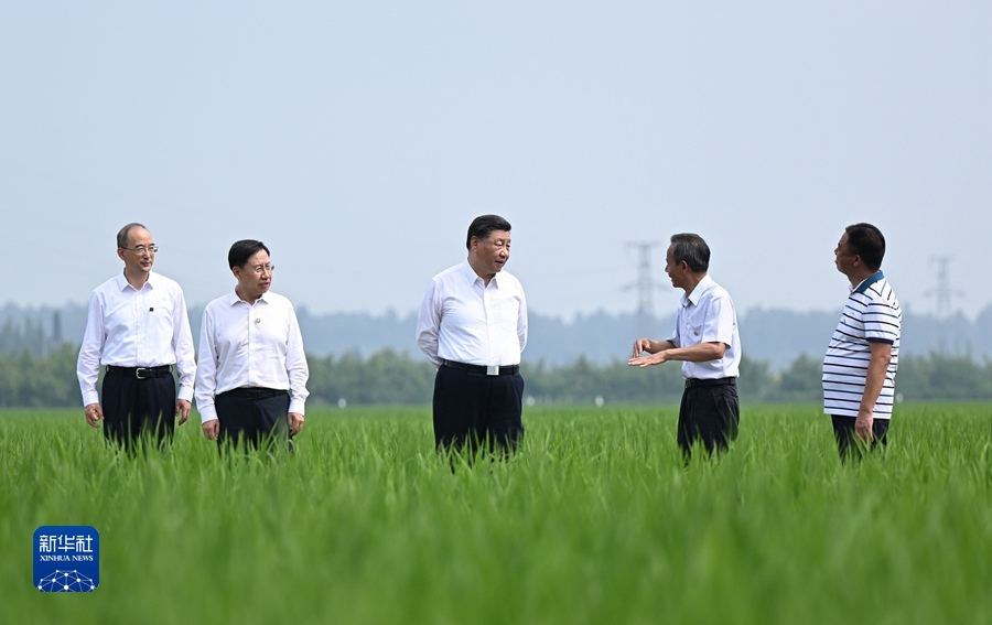 习近平在四川考察时强调 深入贯彻新发展理念主动融入新发展格局 在新的征程上奋力谱写四川发展新篇章