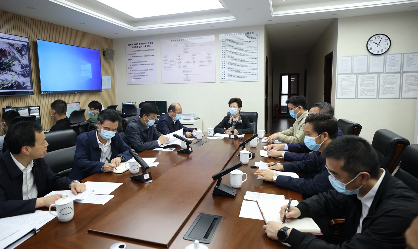 谌贻琴在检查调度全省防汛救灾工作时强调 以“时时放心不下”的责任感全力抓好防汛救灾 确保人民生命安全和社会大局稳定