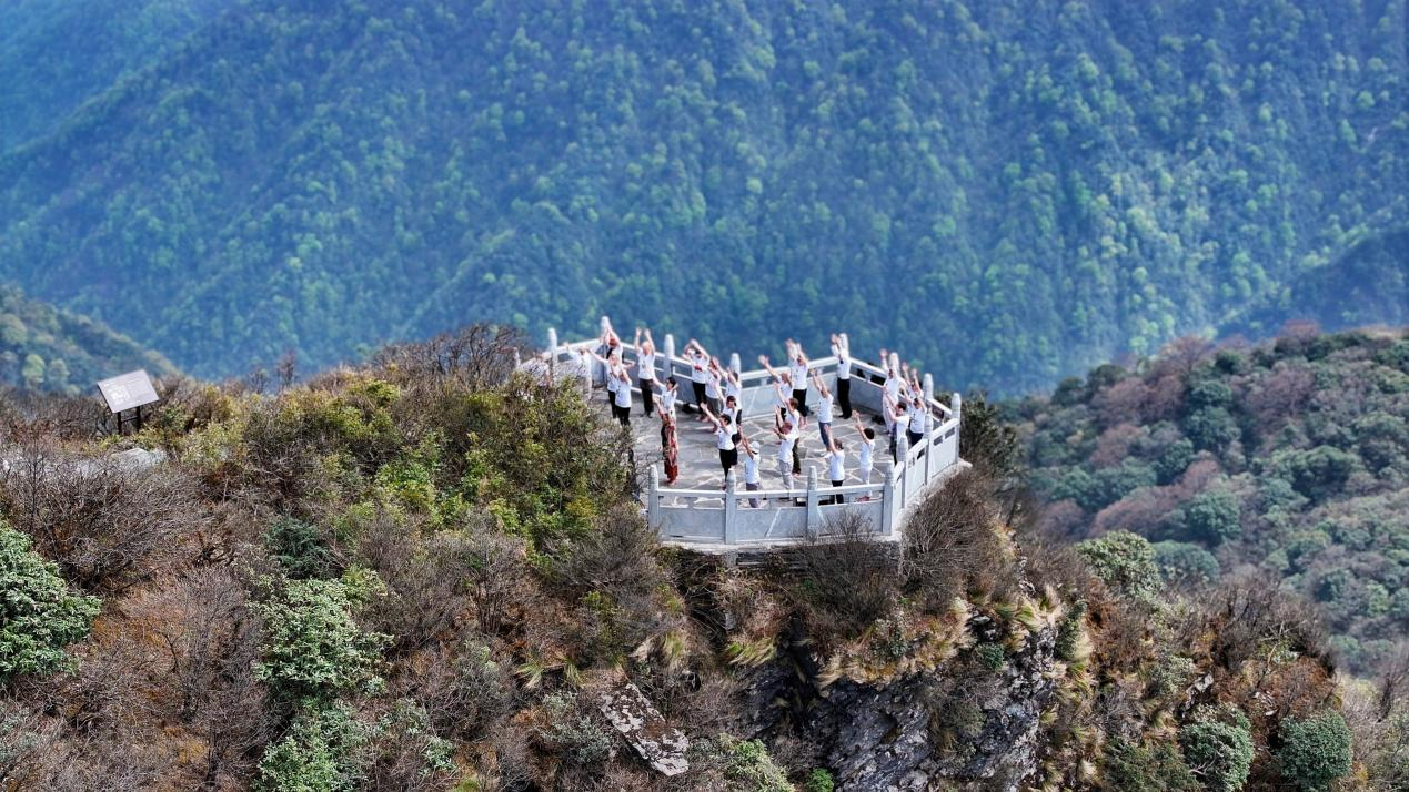 从法兰西到梵净山：生态与人文交织的中法友谊之旅 ——柯文教授与她的“山水外交”实践